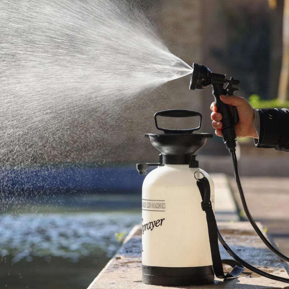 Beloadence Portable Camping Shower, Manual Pressure Outdoor Shower with Spray Nozzle for Camping, Beach, Surfing, Garden, Car Wash & Dorm Use, 5L, Hands-Free Carry